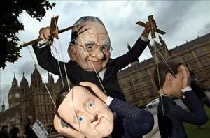Britain’s new media keeps up the pressure on Murdoch