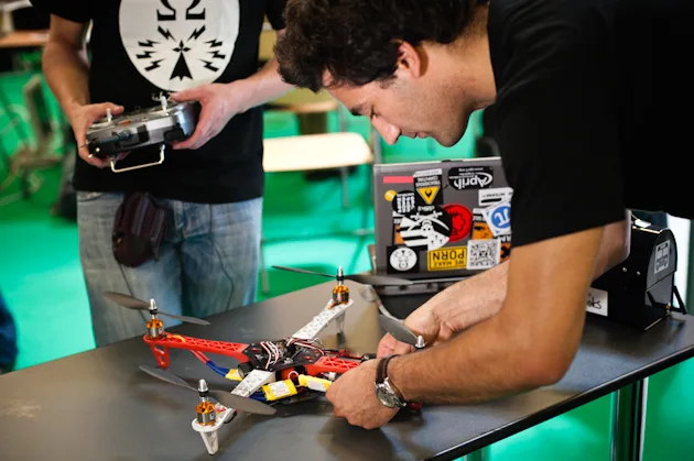 Telecomix’s DIY Drones for Peace