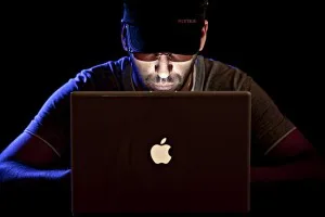 Old-School Hacker Oxblood Ruffin Discusses Anonymous And The Future Of Hacktivism