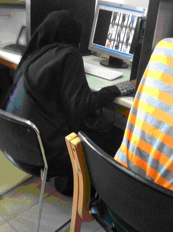 womaninternet