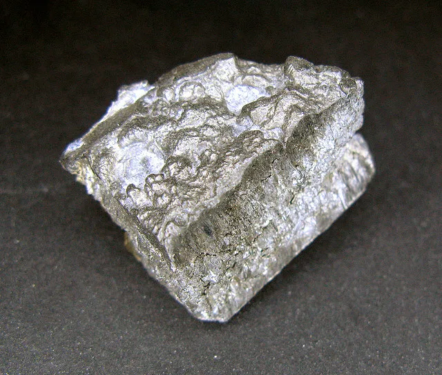 China: Debate on Rare Earths Export